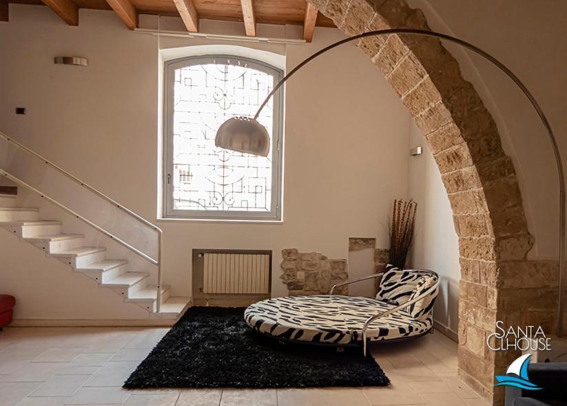 Villa Santa Clhouse à Bari Extérieur photo